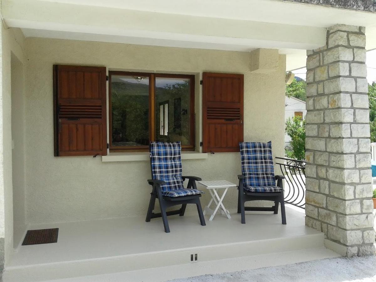 Bnb Castellane Chambre D'Hotes B&B Exterior foto