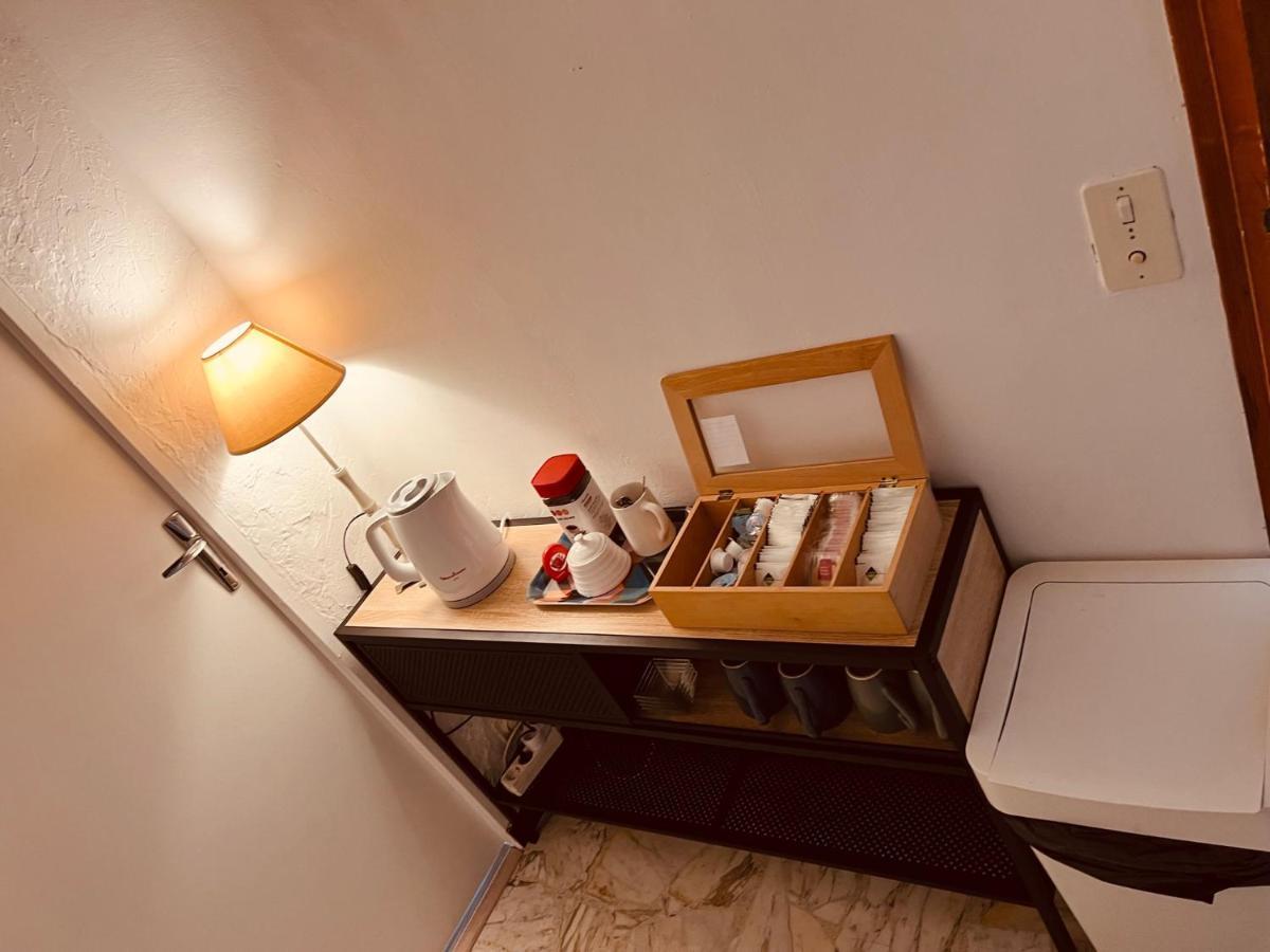 Bnb Castellane Chambre D'Hotes B&B Exterior foto