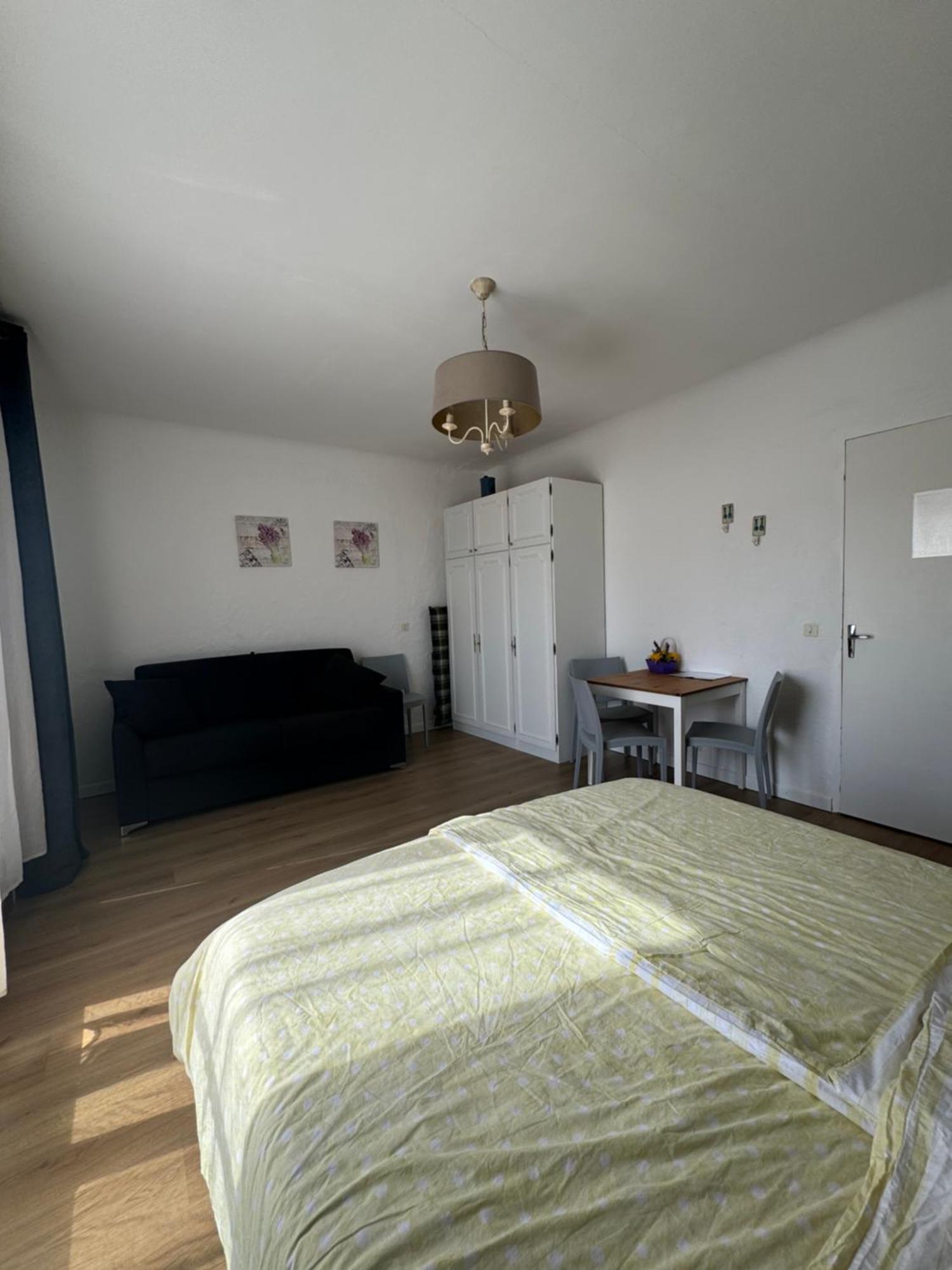 Bnb Castellane Chambre D'Hotes B&B Exterior foto